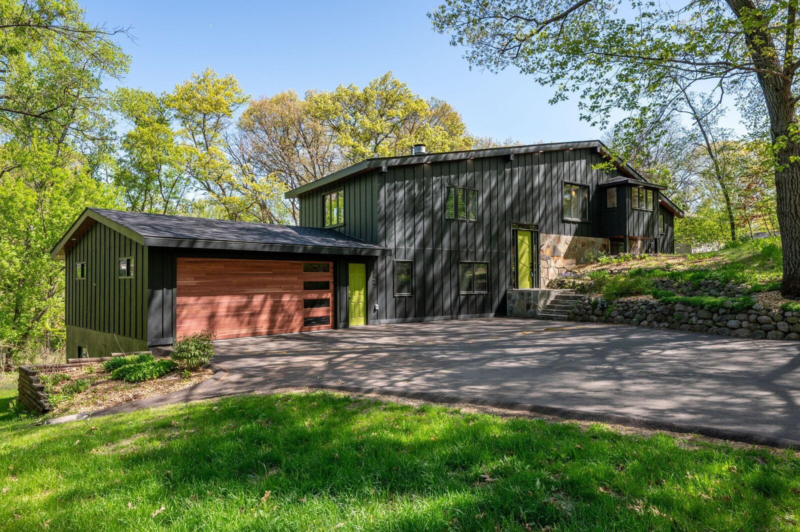 Property Photo: 11324 Fetterly Road W MN 55305