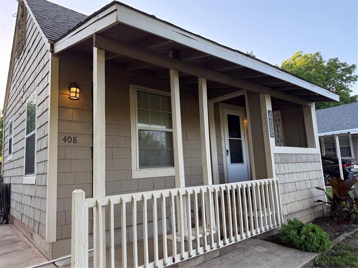 Property Photo: 408 N 7th St. OK 73026