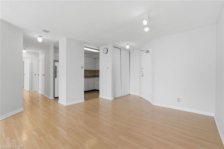 Property Photo:  25 Trailwood Drive 2206  ON L4Z 3K9 
