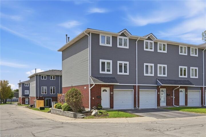 Property Photo:  50A Harris Avenue  ON N3R 2E9 