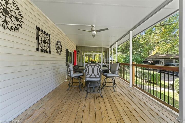 Property Photo:  673 Brant Waterloo Road 518  ON N0B 1E0 