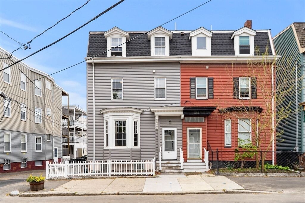 Property Photo:  397 K St 2  MA 02127 