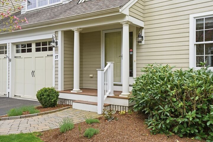 Property Photo:  17 Hannah Brook Waye 9  MA 02050 