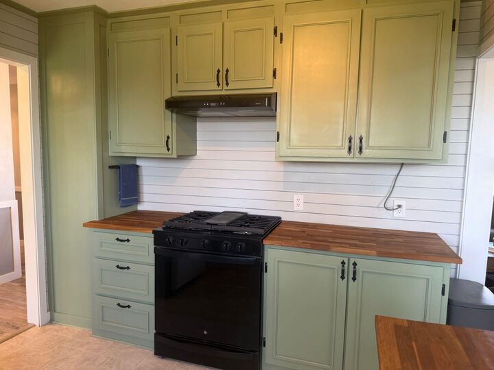 Property Photo:  334 McEwan St.  AB T0L 1A0 