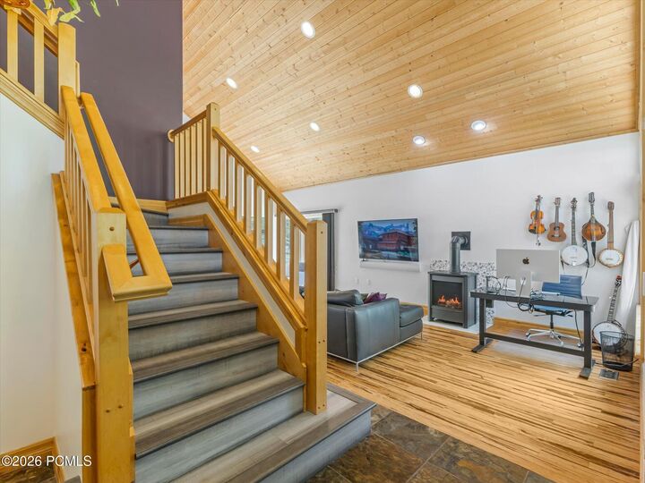 Property Photo:  1743 Walker Court  UT 84098 