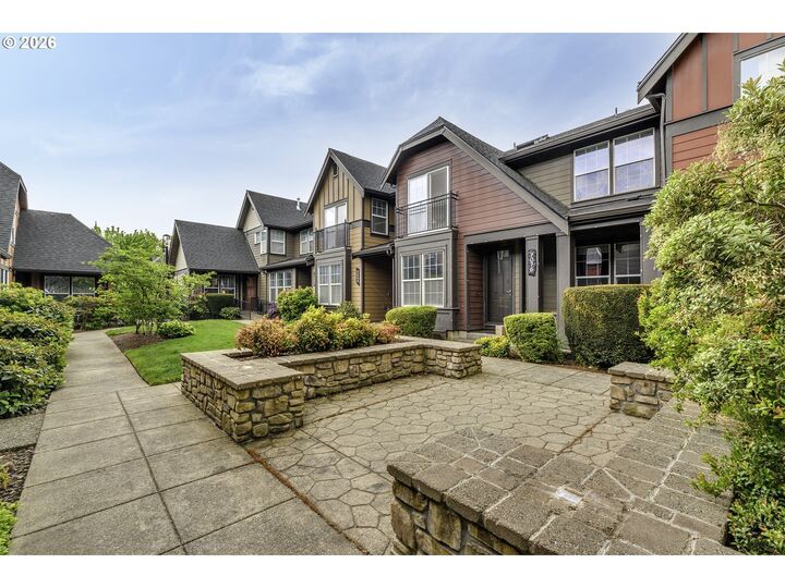 Property Photo:  7084 NE Stonewater St  OR 97124 