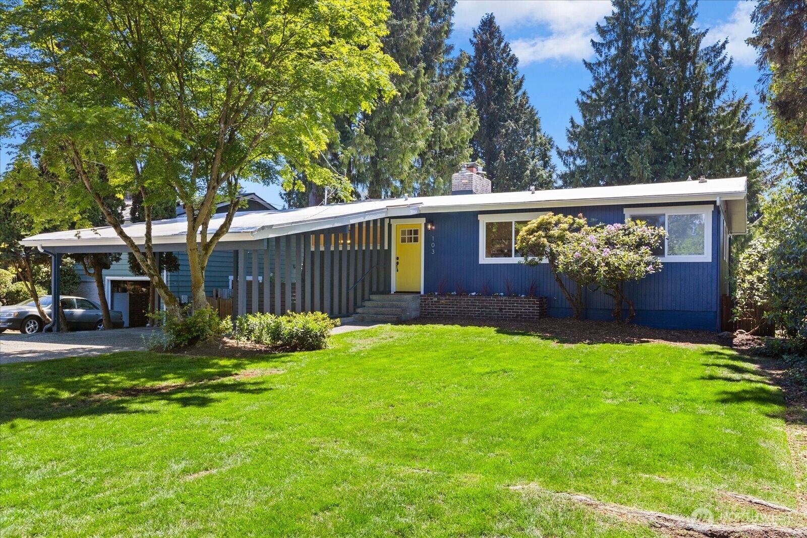 Property Photo: 103 N 178th Street WA 98133