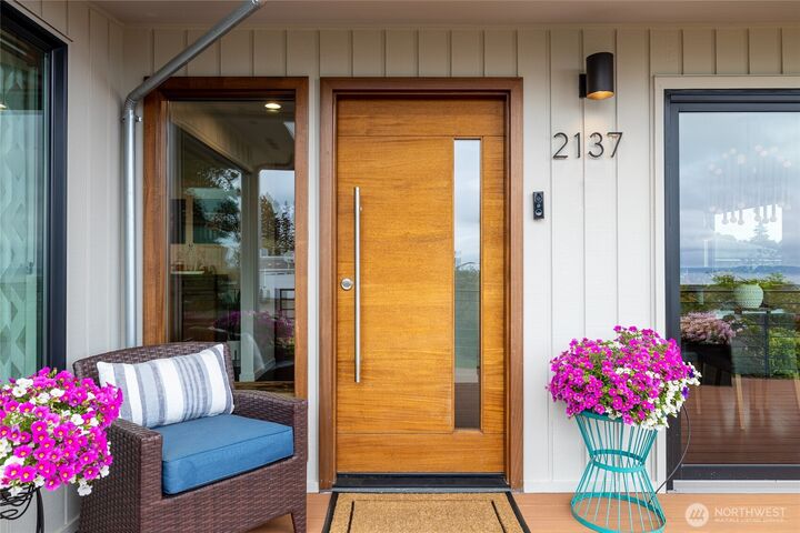 Property Photo: 2137 NW 98th Street WA 98117