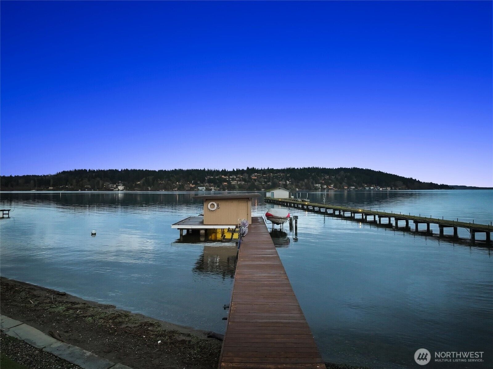 Property Photo:  4728 NE 172nd Street  WA 98155 