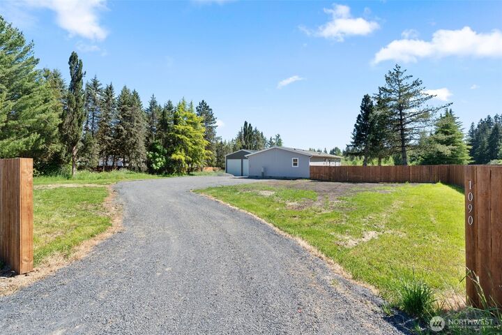 Property Photo:  1090  Koontz Road  WA 98532 