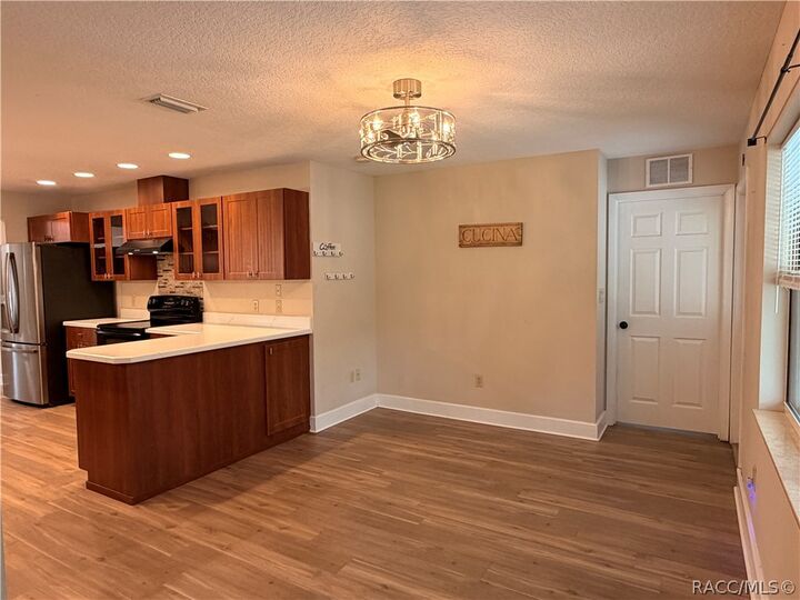 Property Photo:  521 Hiawatha Avenue  FL 34452 