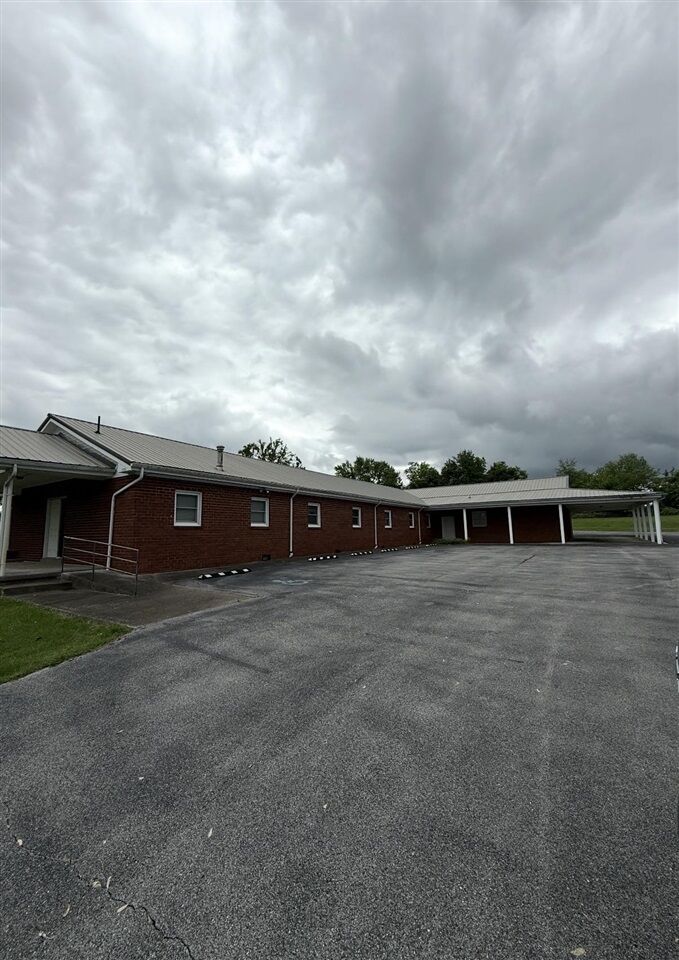 Property Photo:  17495 Lewisburg Road  KY 42256 