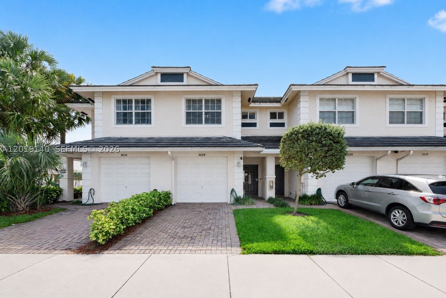Property Photo:  3028 NW 30th Ave  FL 33311 