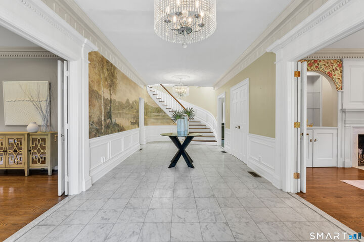 Property Photo: 625 State Street CT 06437