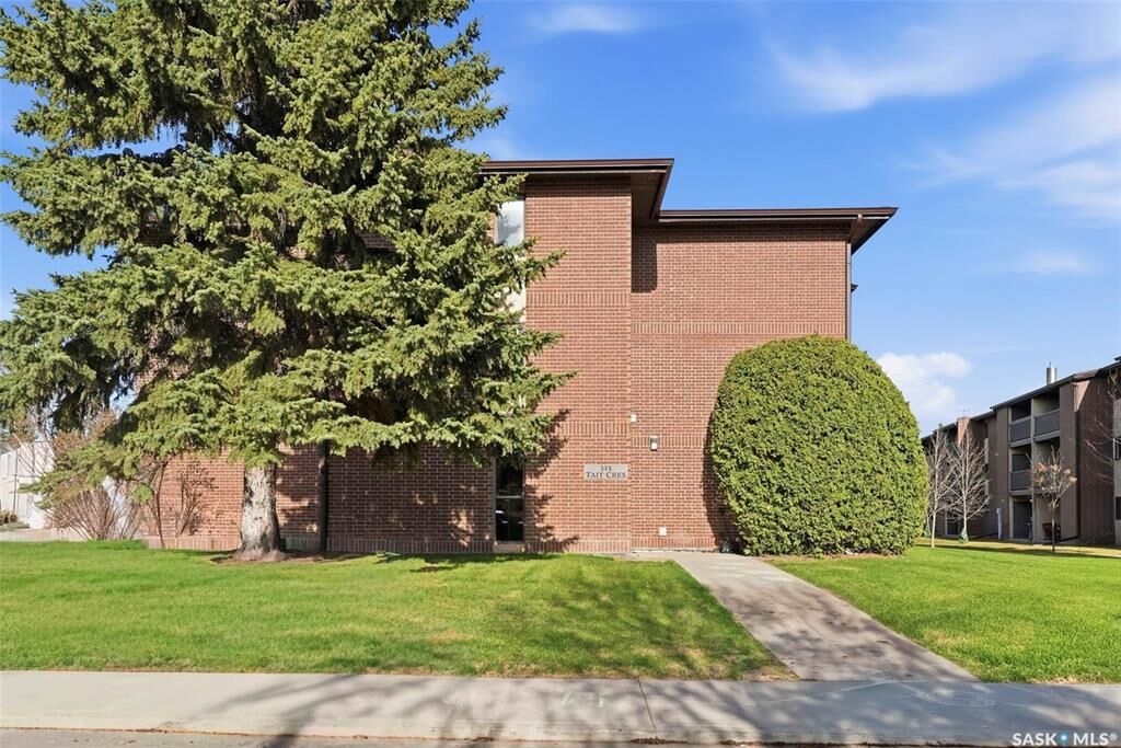 Property Photo:  315 Tait Crescent 105  SK S7H 5L6 