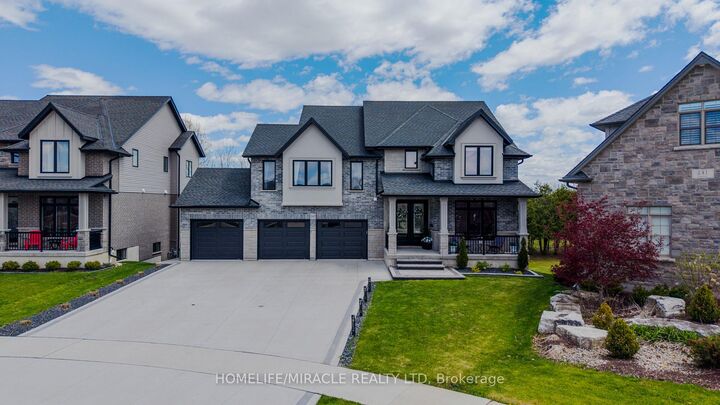 Property Photo: 245 Tamarack Boulevard ON N4S 0E4