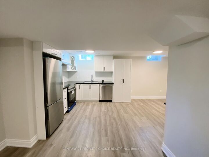 Photo de la propriété:  922 Silverthorn Mill Avenue  ON L5W 1B3 
