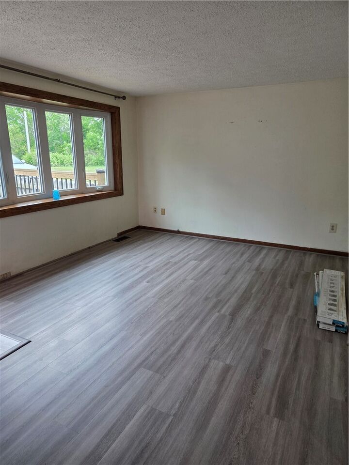 Property Photo:  501 Rich Hill Rd  PA 15024 