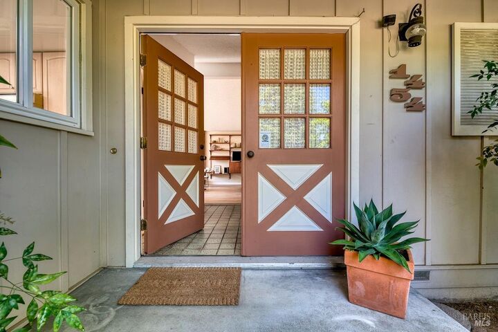Property Photo:  1454 Escalero Road  CA 95409 