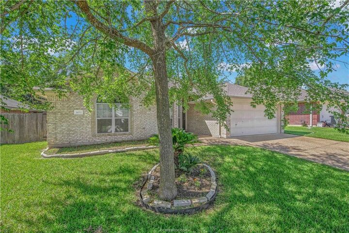 Property Photo:  1453 Fincastle Loop  TX 77845 