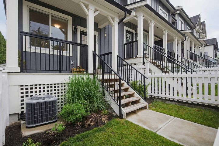 Property Photo: 24951 112 Avenue 159 BC V2W 1Z6