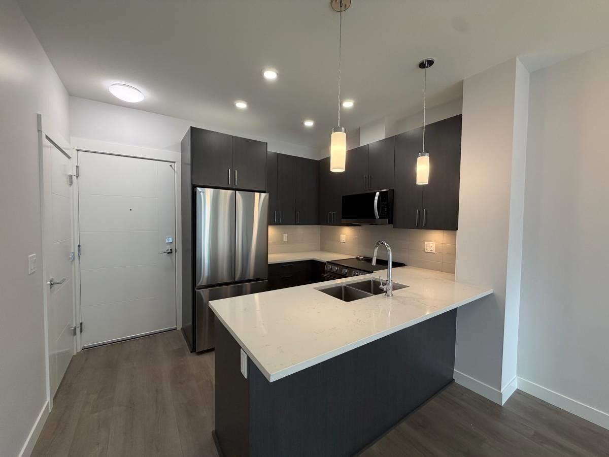 Property Photo:  33886 Pine Street  BC V2X 0N9 