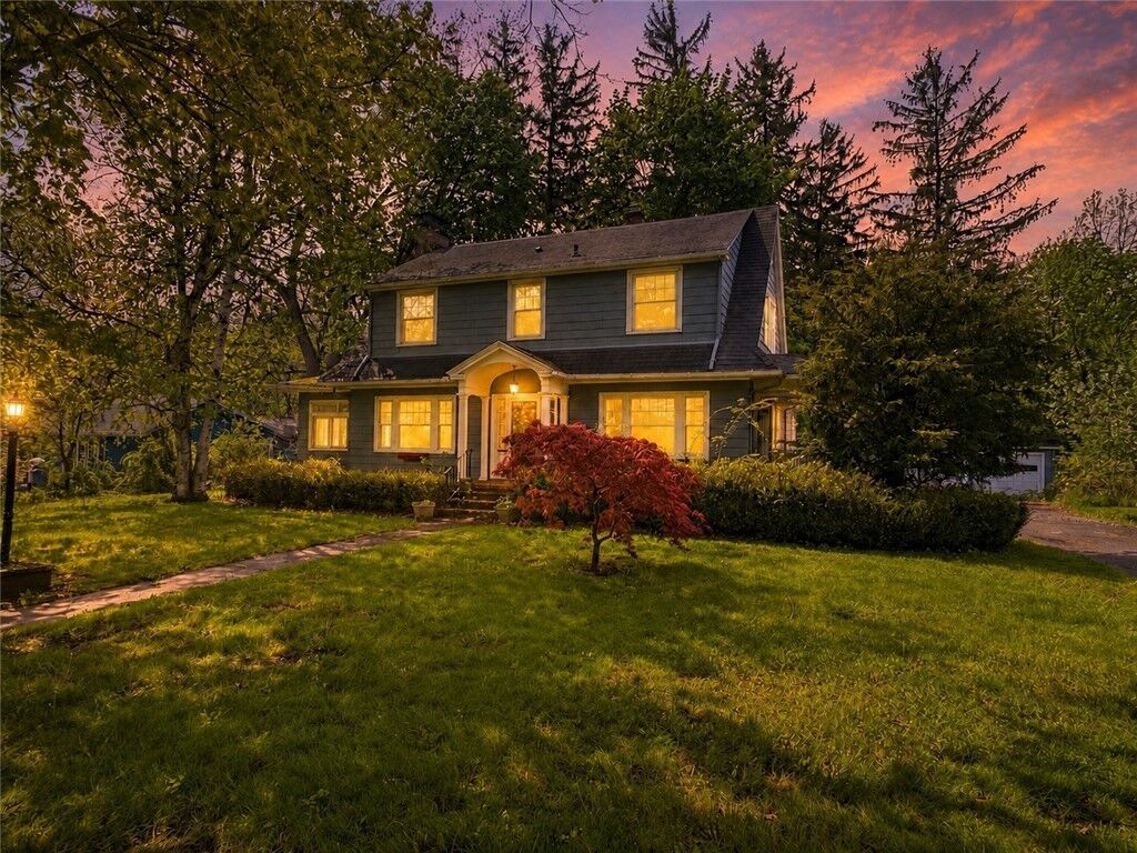 Property Photo:  565 Castle Street  NY 14456 