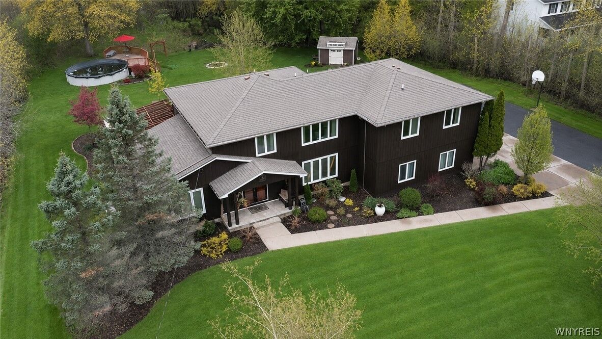 Property Photo:  1731 Huth Road  NY 14072 
