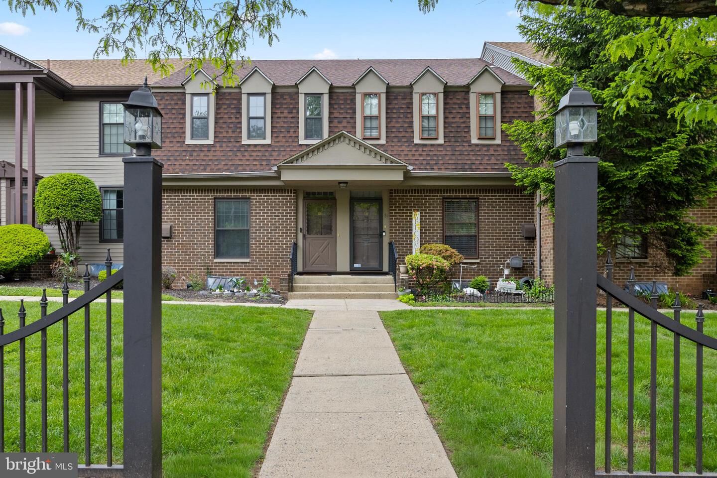 Property Photo:  323 Gills Lane  NJ 08830 