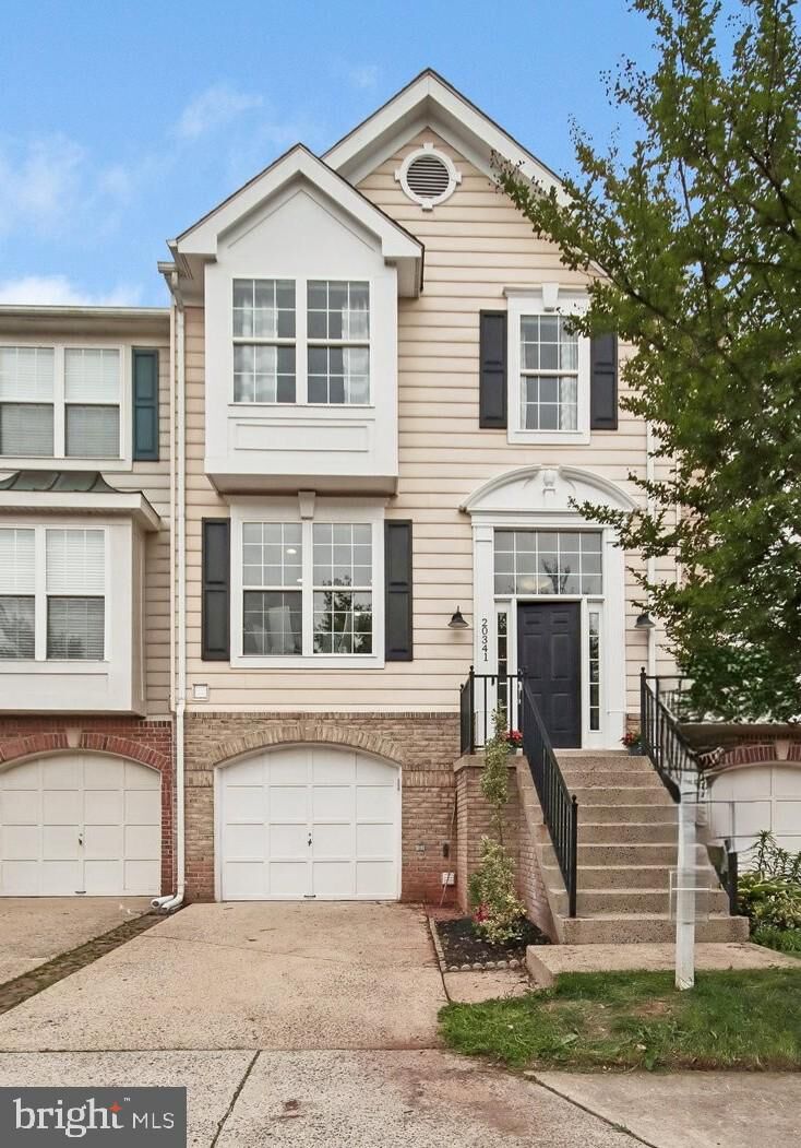 Property Photo: 20341 Ashcroft Terrace VA 20165