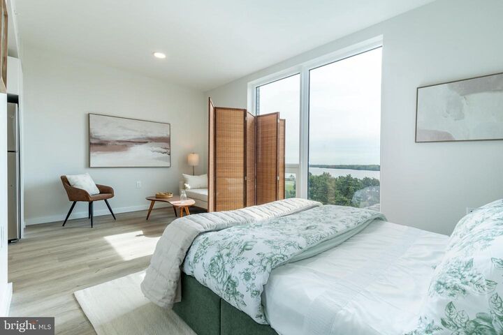 Property Photo: 1130 N Delaware Avenue 206 PA 19125
