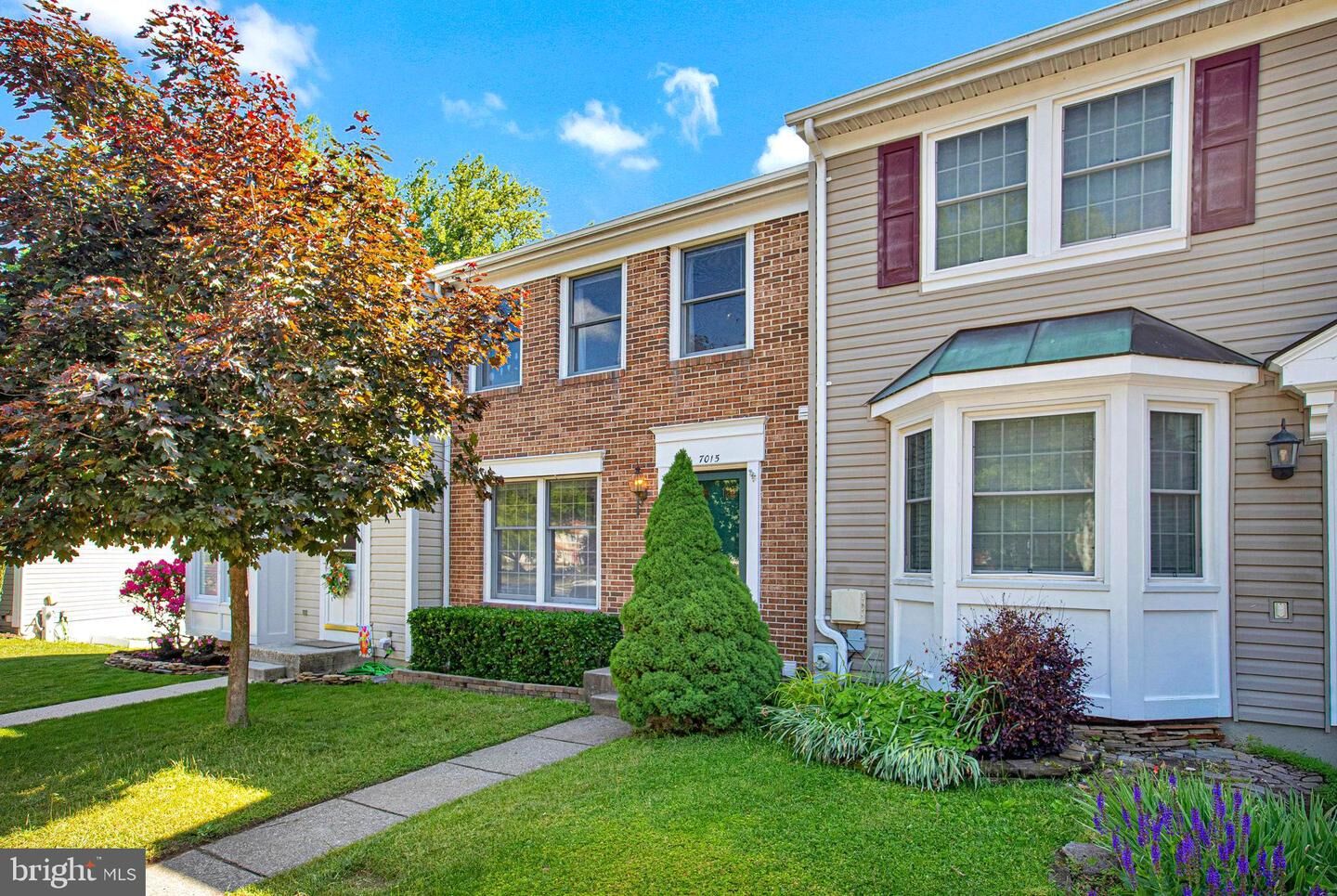 Property Photo:  7015 Copperwood Way  MD 21046 