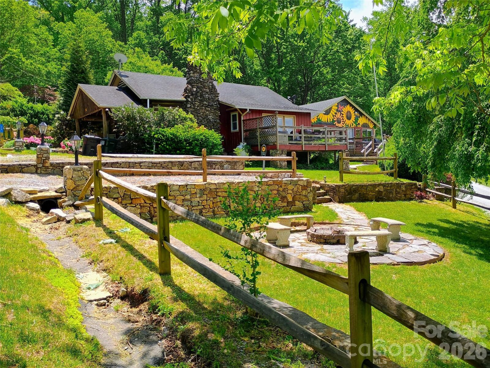 Property Photo:  72 Chestnut Hill Road  NC 28735 