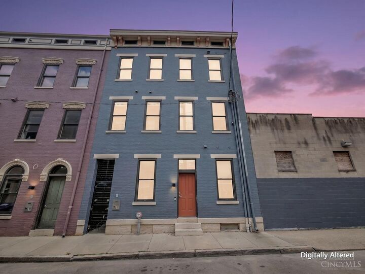 Property Photo:  1509 Pleasant Street  OH 45202 