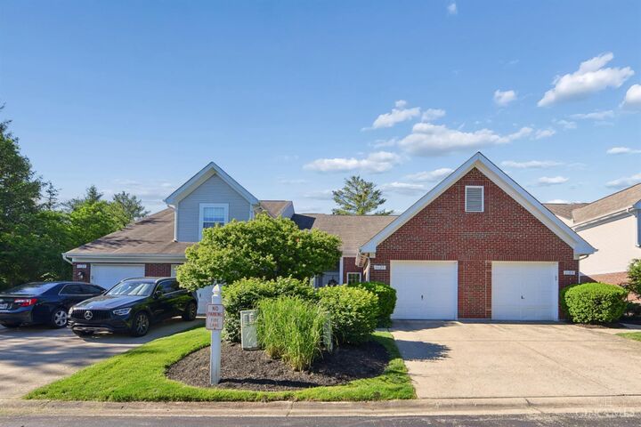 Property Photo:  1123 Wittshire Lane  OH 45255 