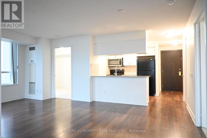 Property Photo:  25 Viking Lane 2448  ON M9B 0A1 