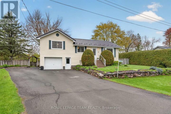 Property Photo:  1509 Mayrene Crescent  ON K4P 1B2 