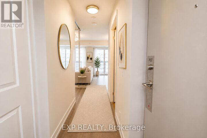 Property Photo:  30 Meadowglen Place West 707  ON M1G 0A6 