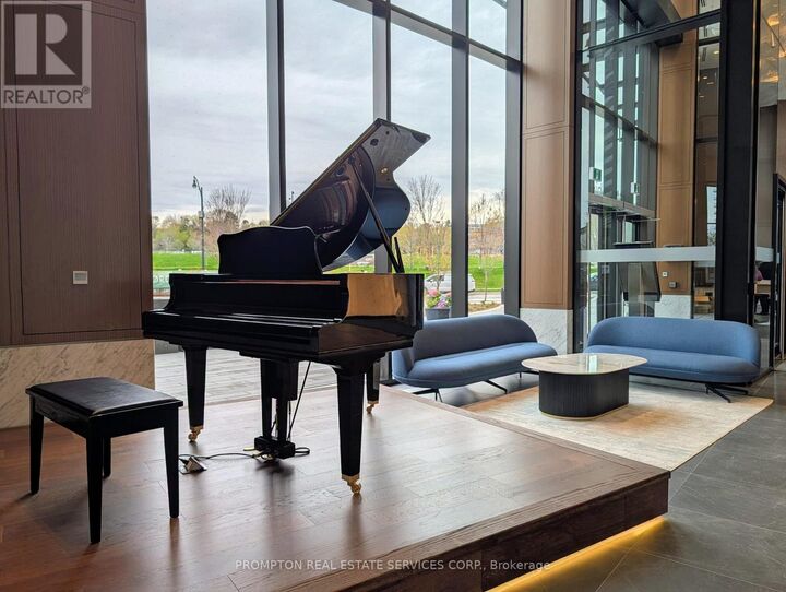 Property Photo:  18 Esther Shiner Boulevard 1506  ON M2K 0J7 