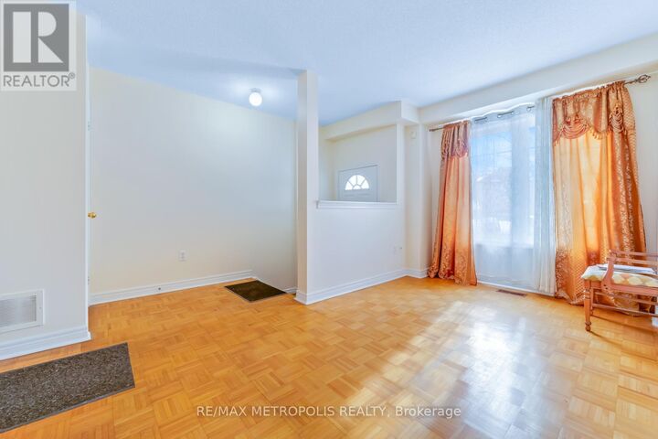Property Photo:  16B Gower Street  ON M4B 3P5 