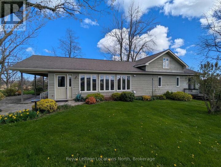 125552 13 Sideroad — photo 1