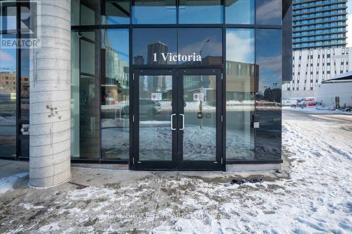 Property Photo:  1 Victoria Street South 203  ON N2G 0B5 