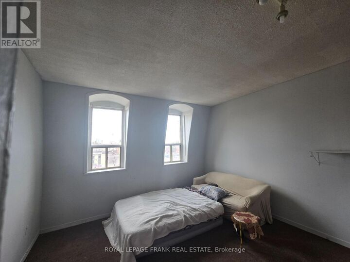Property Photo:  15 King Street East  ON L1C 1N1 