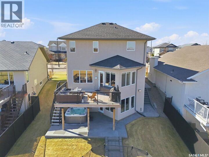 Property Photo:  231 Willowgrove Boulevard  SK S7W 1A1 