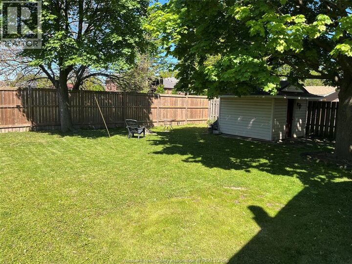 Property Photo:  589 Elinor  ON N8P 1E3 