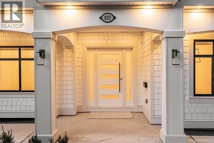 Property Photo:  897 Cottonwood Avenue  BC V3J 2S9 