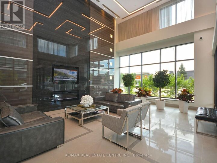 Property Photo:  3975 Grand Park Drive 204  ON L5B 4M6 