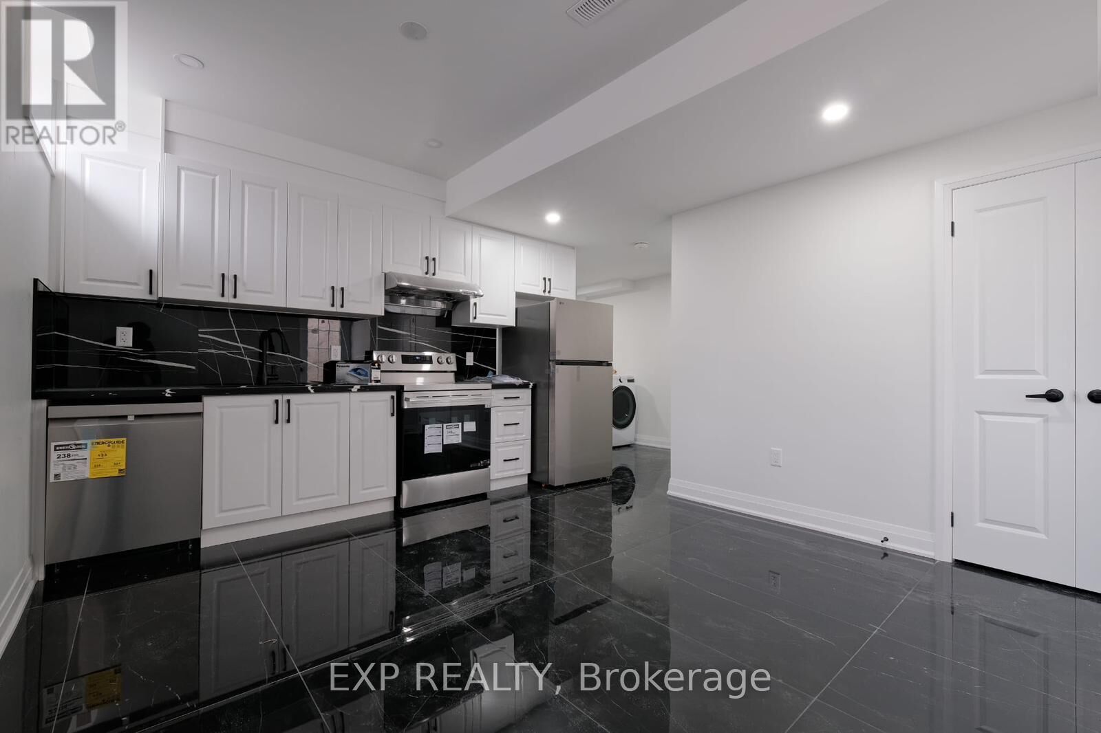 Property Photo:  28 Elverton Crescent Basement  ON L7A 4Z4 