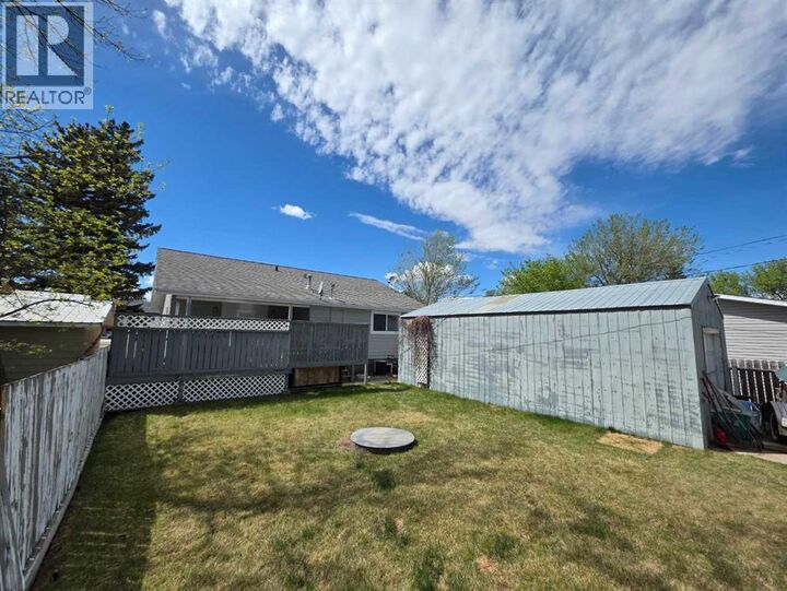 Property Photo:  5205 55 Street  AB T1G 1M6 