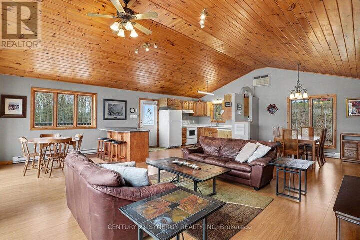 Property Photo: 773 Sherbrooke Drive ON K0H 2B0
